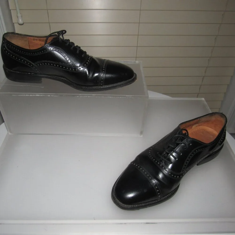 Giorgio Brutini 52545 Black Leather Cap Toe Brogue Oxfords | Men’s Size 8D